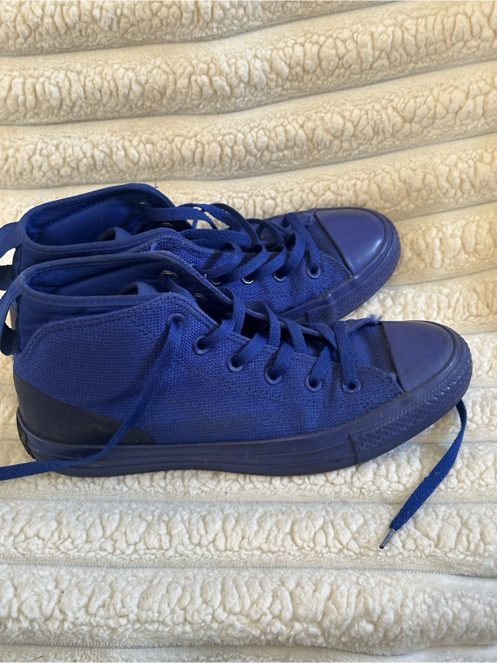 Young Mens Blue High-Top Canvas Sneakers